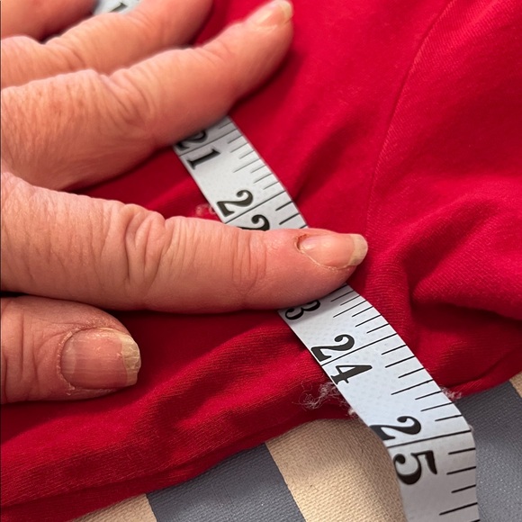 Venezia Women's Red V Neck Long Sleeve Top - Picture 7 of 11